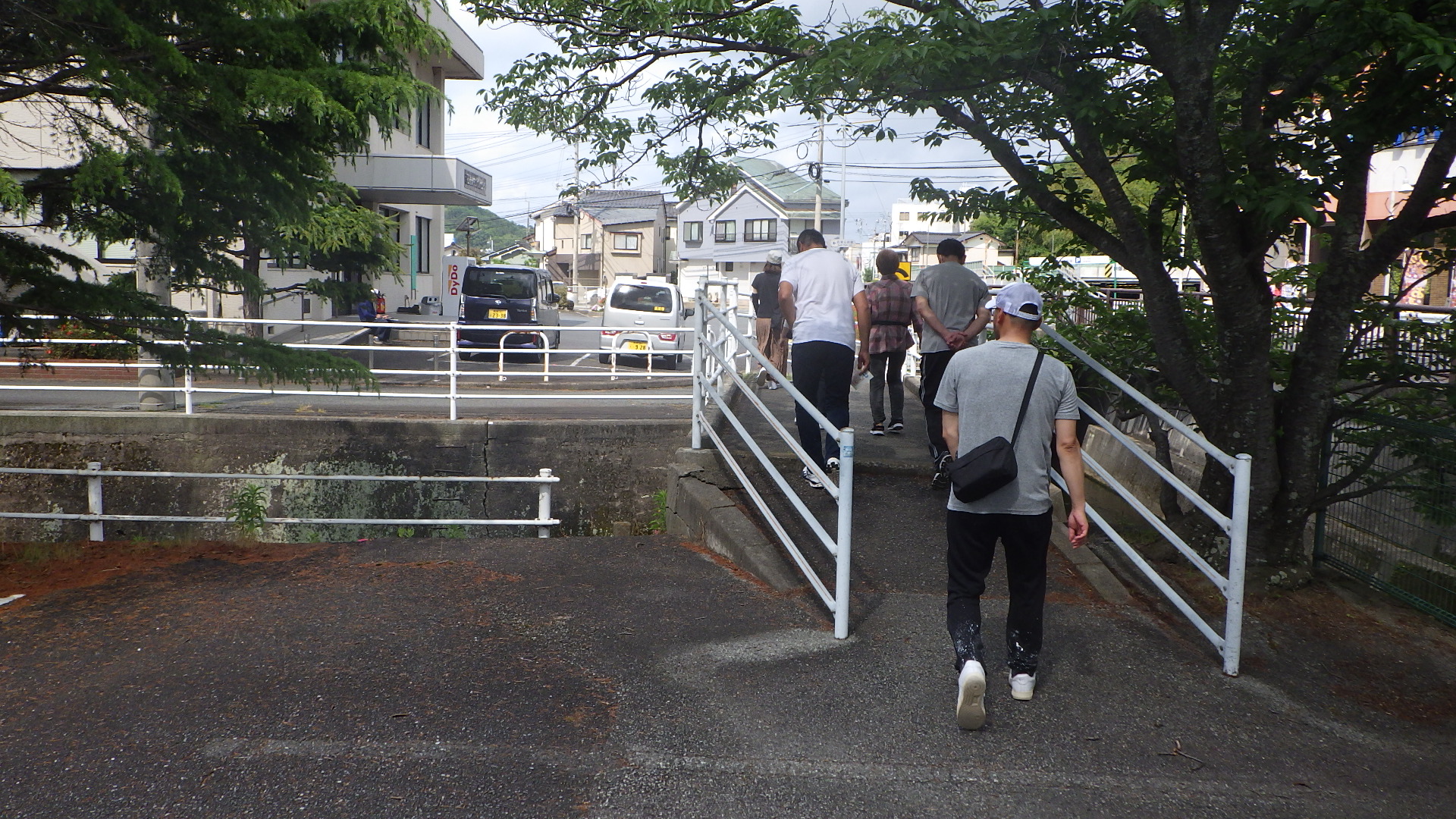 hinan1