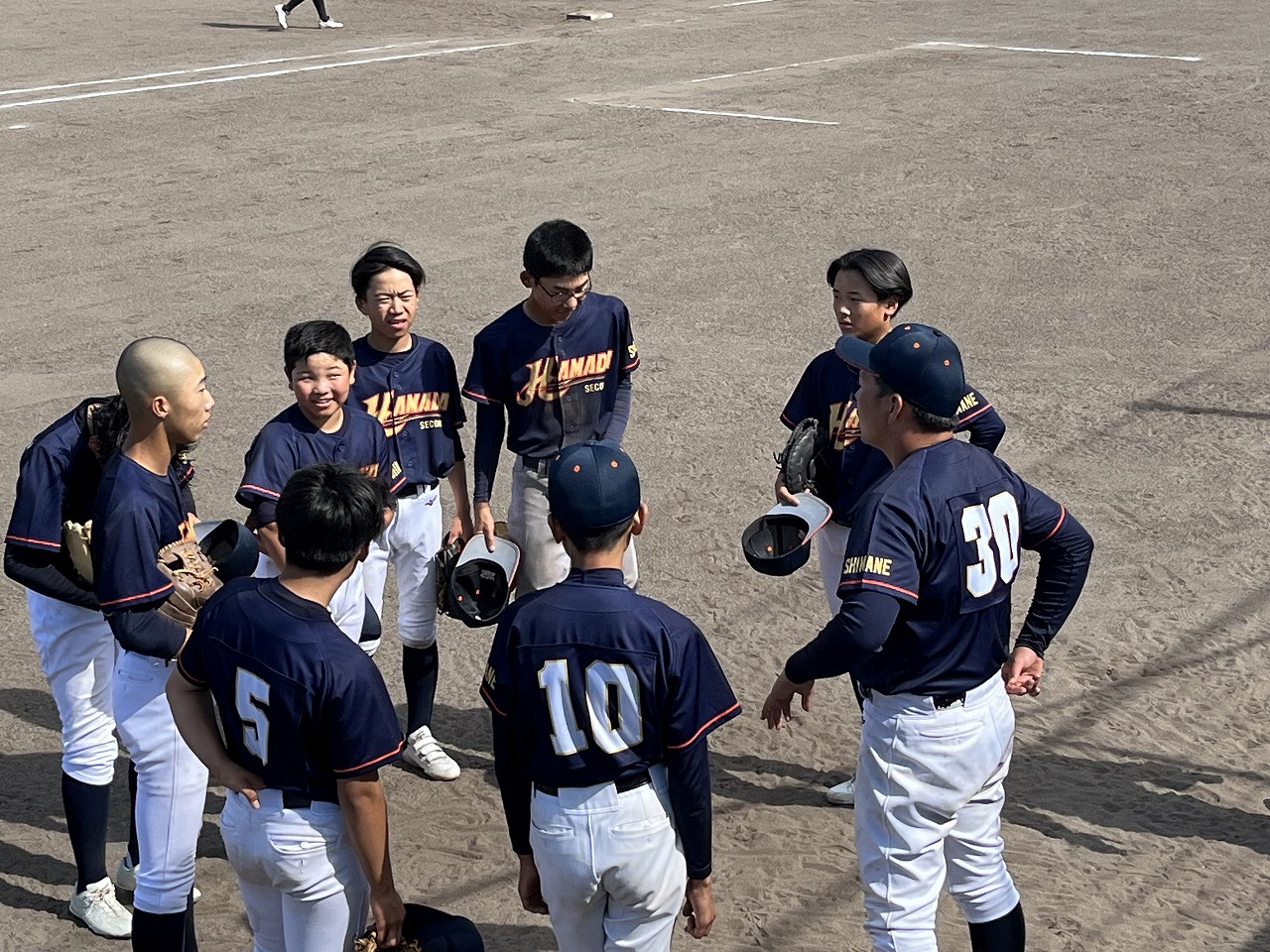 11