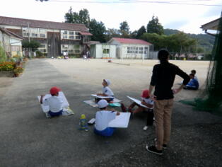 校内スケッチ会2