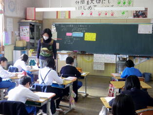 性に関する指導様子写真