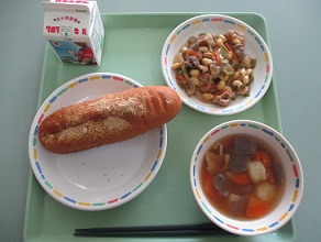 昭和39年頃の給食