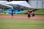 陸上３