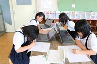クラブ08
